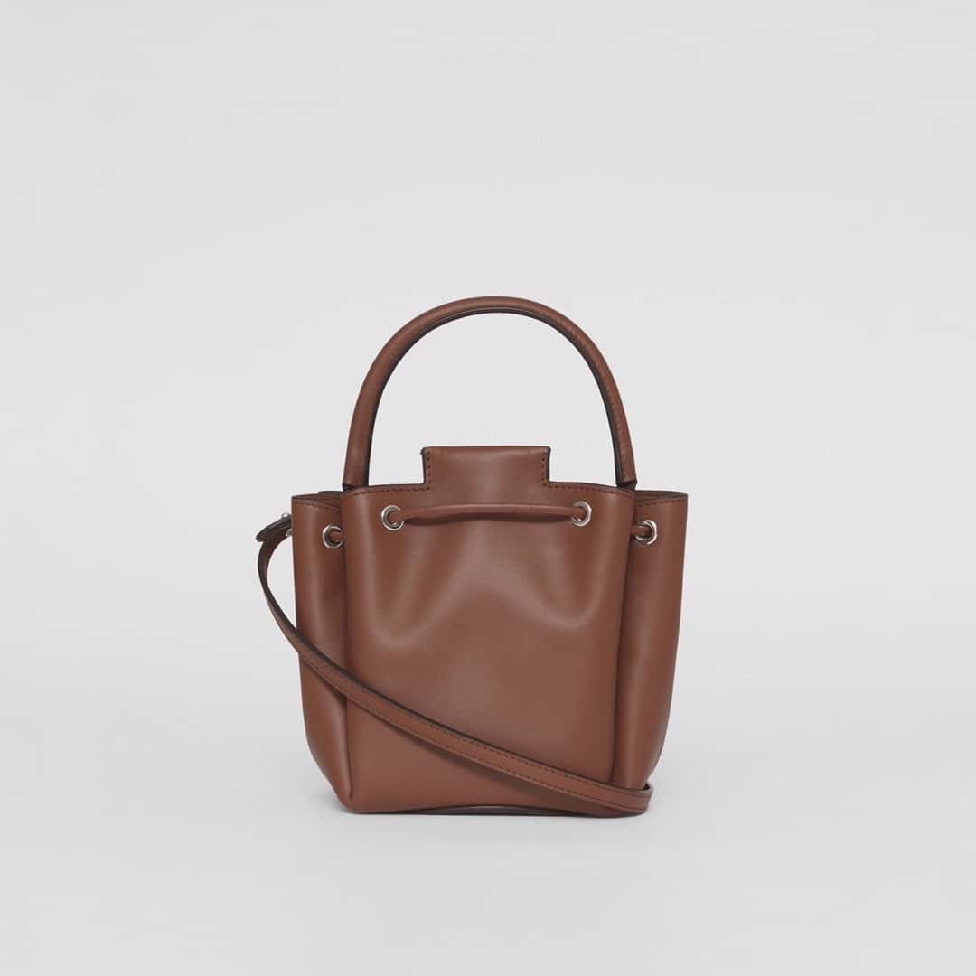 Burberry巴宝莉 立体版型的水桶包 焦糖色-高仿包包