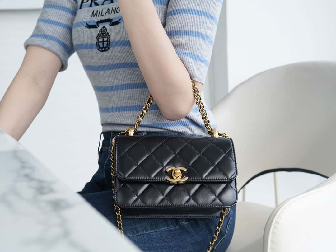 𝐂𝐇𝐀𝐍𝐄𝐋 𝟐𝟒𝐜 双金球𝗰𝗳 𝗺𝗶𝗻𝗶 𝟏𝟗𝐜𝐦 黑色🖤AS2615-高仿包包