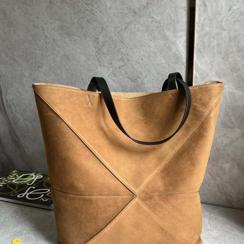 LOEWE 新款🆕大号压制绒面皮革 Puzzle Fold 手袋 0692-高仿包包