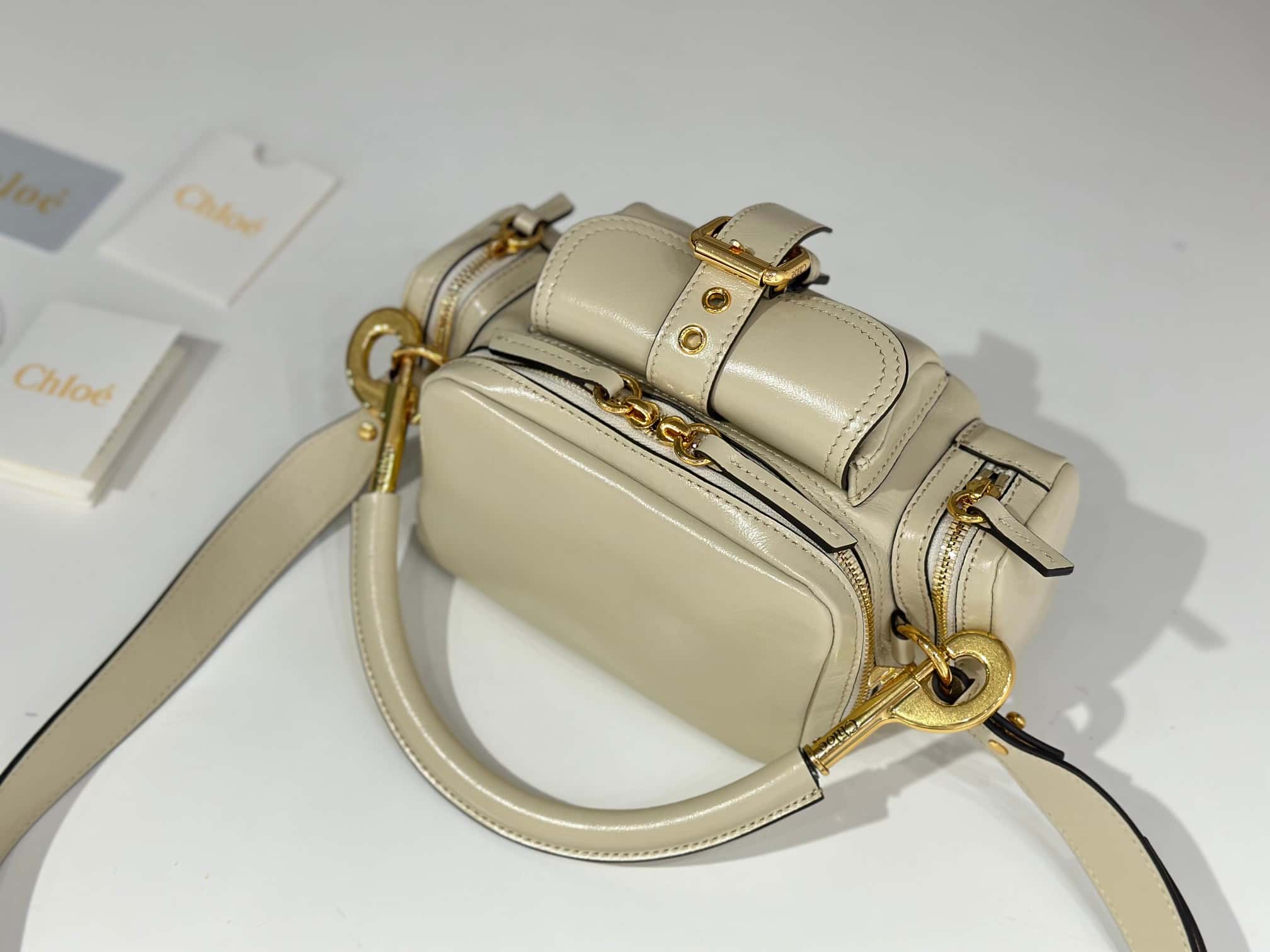 Chloe 2024秋冬新款Camera Bag W0653白色-高仿包包 Chloe 2024秋冬新款Camera Bag W0653白色-高仿包包