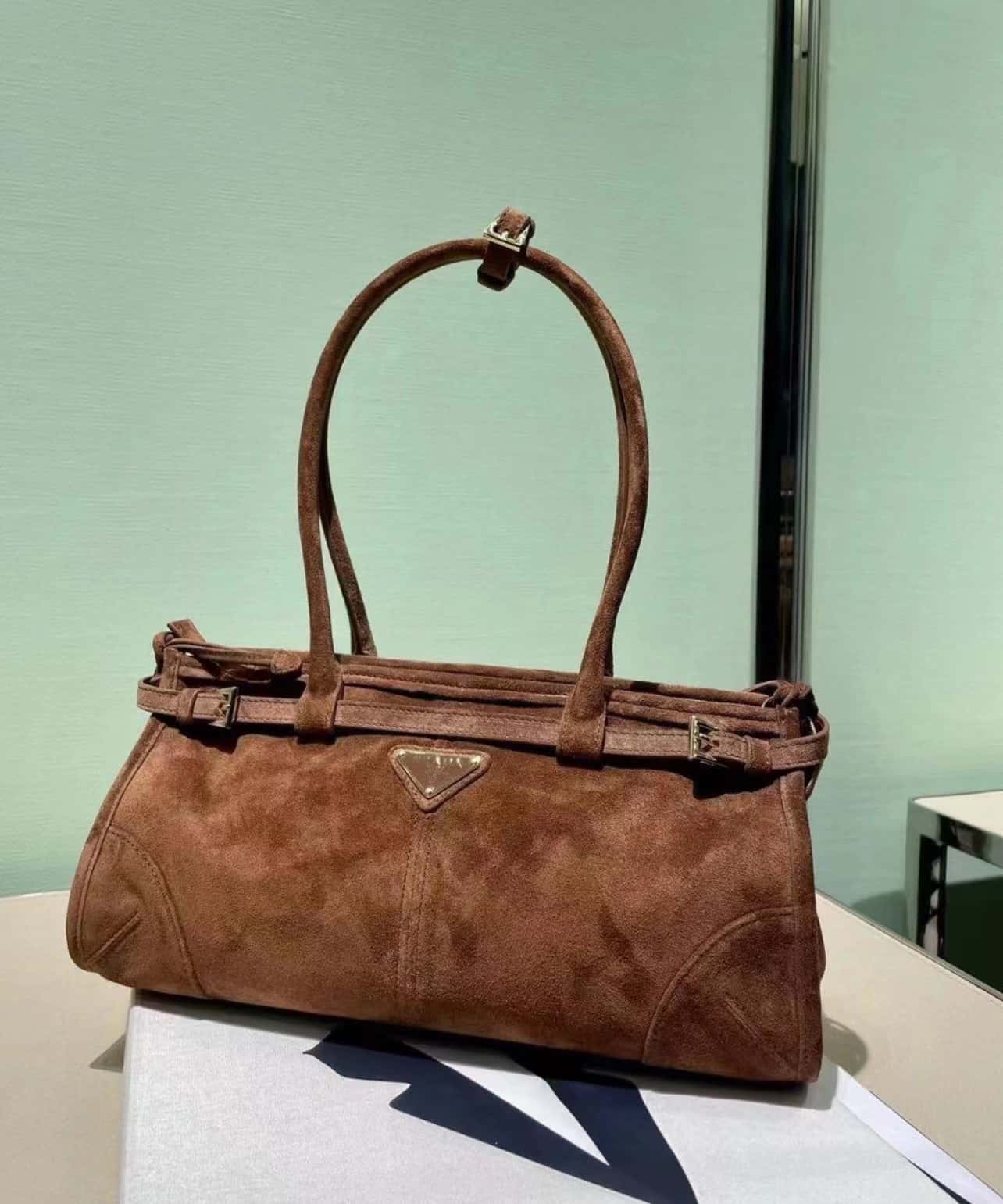 PRADA LusSolf磨砂皮 1BA426 深棕色-高仿包包