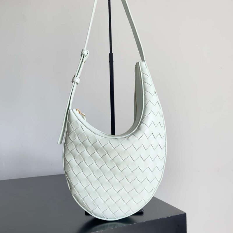 B家新品BV 新款Drop肩背包款号：755074-高仿包包