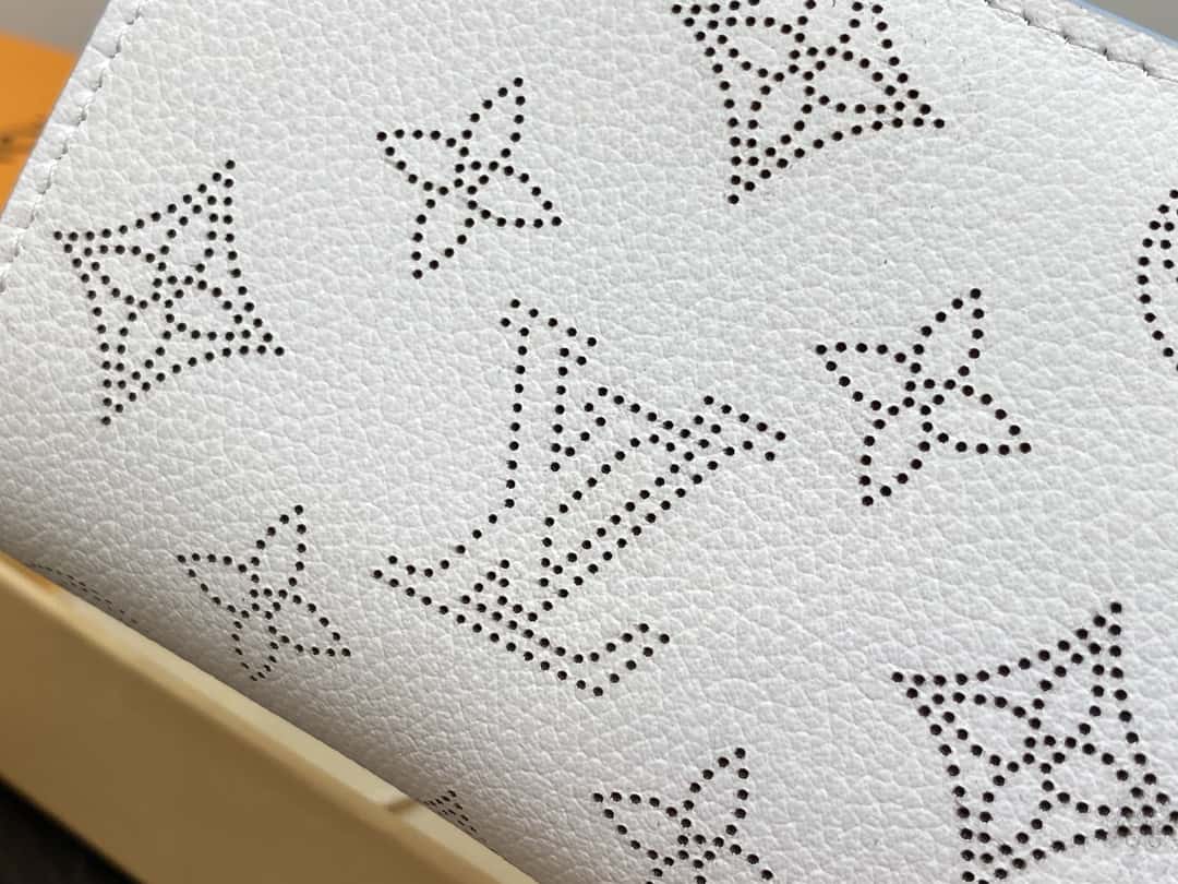 【原单精品】M11749白色镂空 全皮两折钱包系列 Clea 钱夹 M80817 11749白色（镂空）-高仿包包