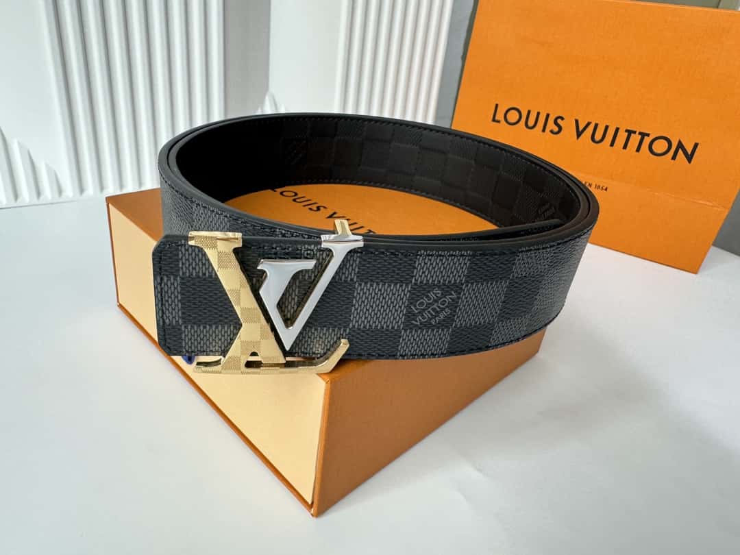 LV 字母logo金属扣双面可用腰带 4.0cm-高仿包包