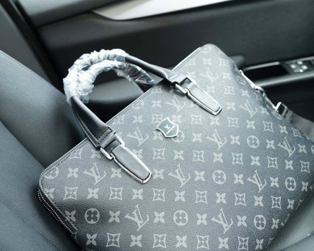 路易威登一比一高彷公文斜挎手提背包 独家首发 原单小牛皮材质-高仿包包