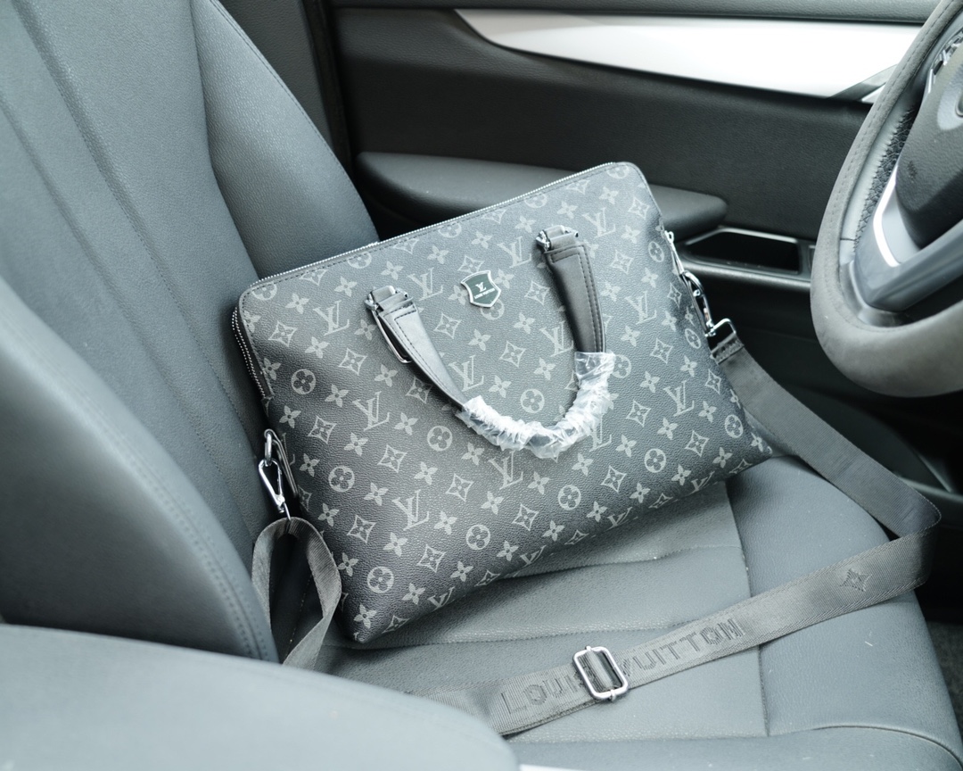 路易威登一比一高彷公文斜挎手提背包 独家首发 原单小牛皮材质-高仿包包