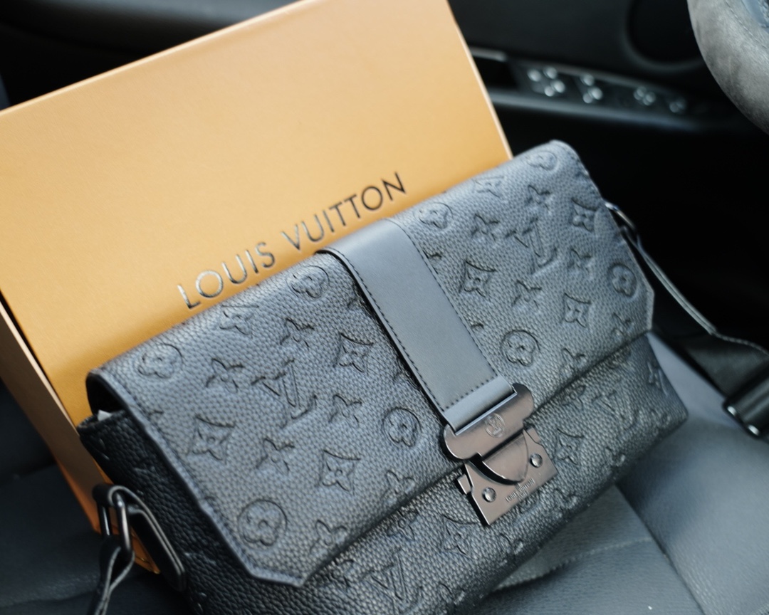路易威登原单包 官网同步 高版本 斜挎单肩背包-高仿包包