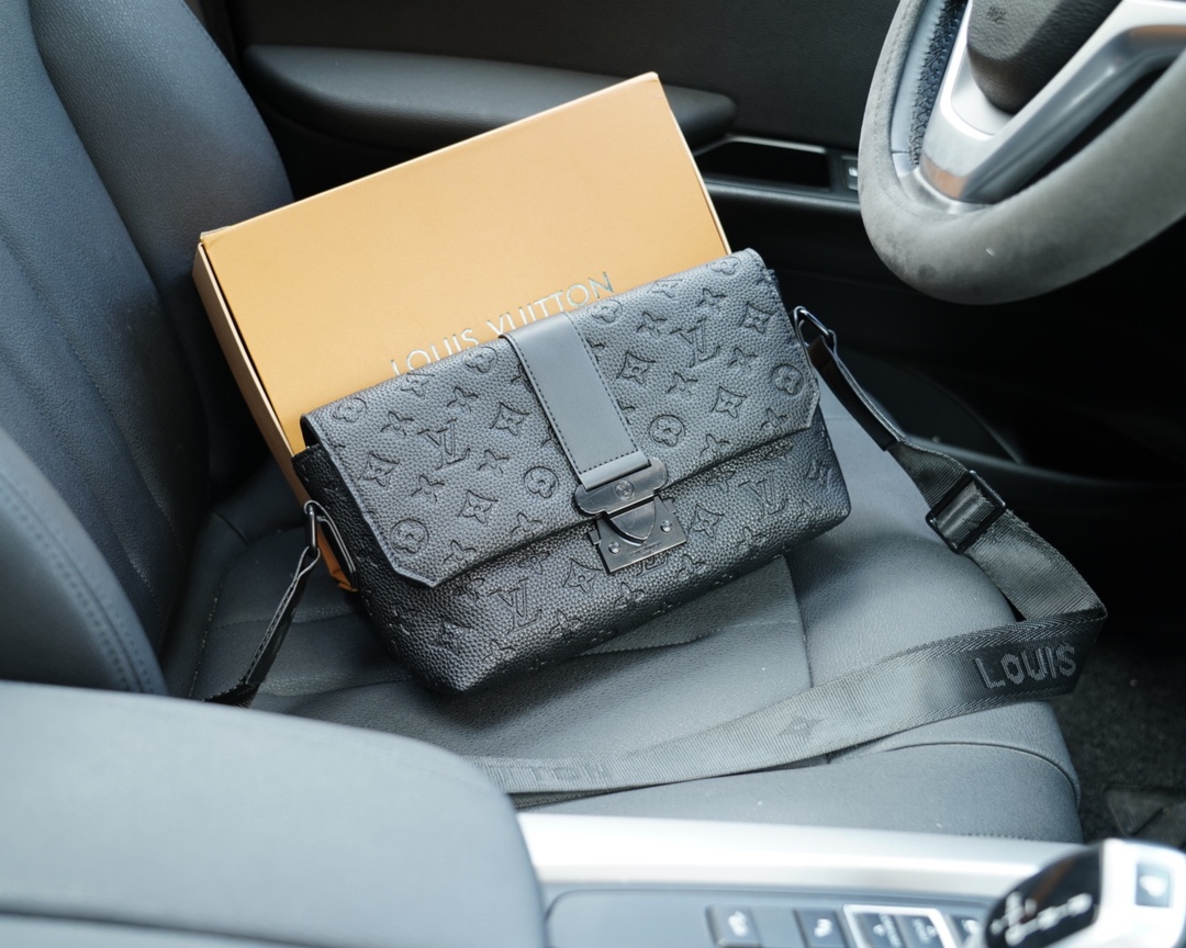 路易威登原单包 官网同步 高版本 斜挎单肩背包-高仿包包