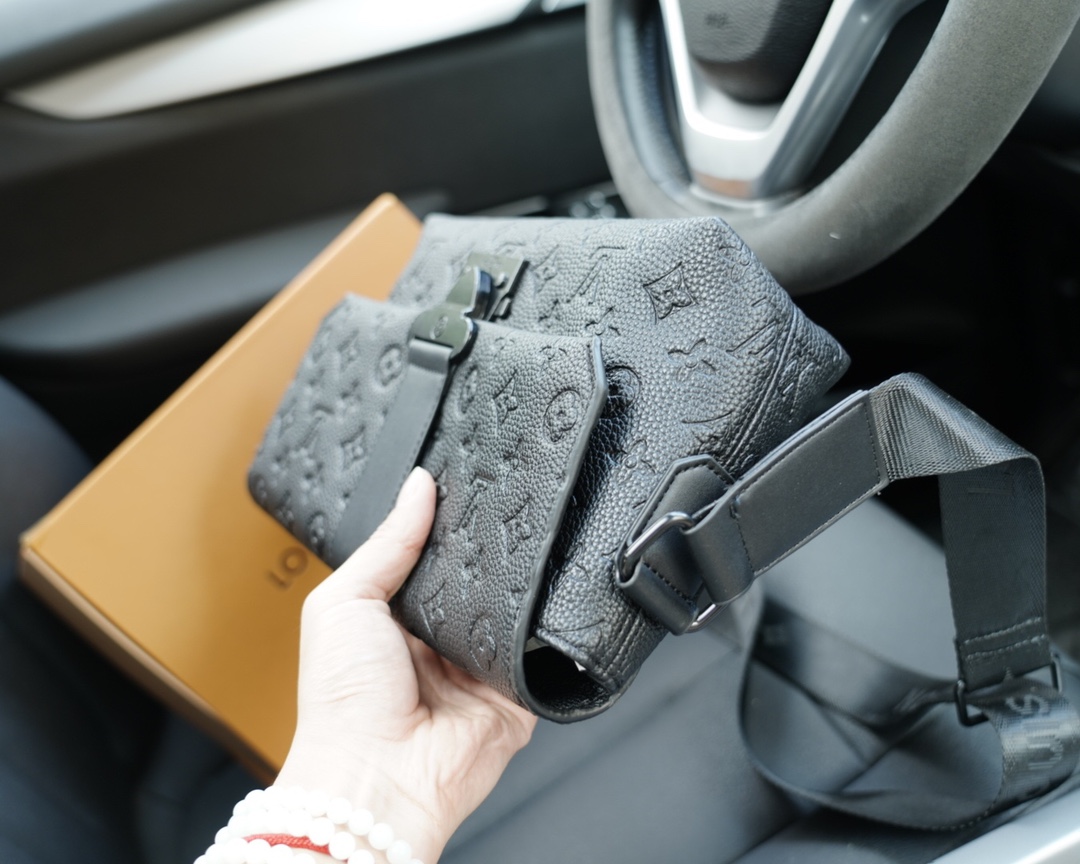 路易威登原单包 官网同步 高版本 斜挎单肩背包-高仿包包