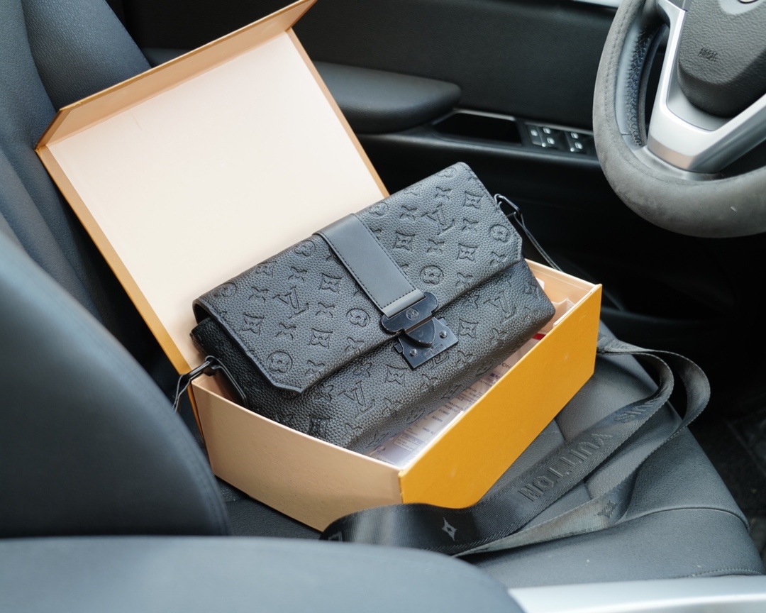 路易威登原单包 官网同步 高版本 斜挎单肩背包-高仿包包